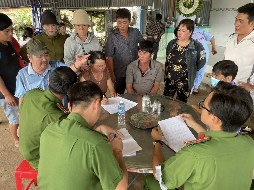 hồ chứa nước