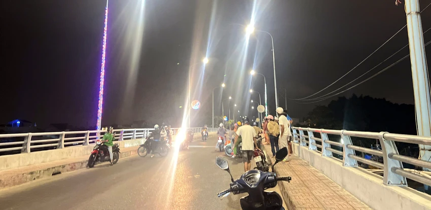 cầu Tân Lý