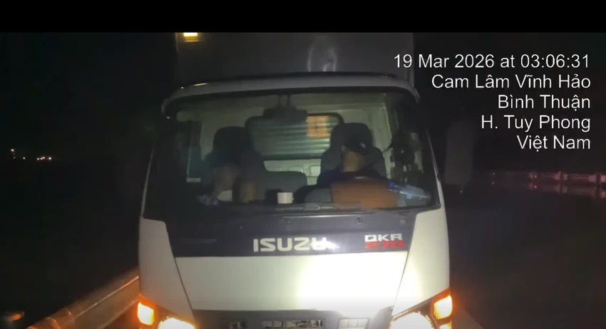 dai-dung-khan-cap (2).png