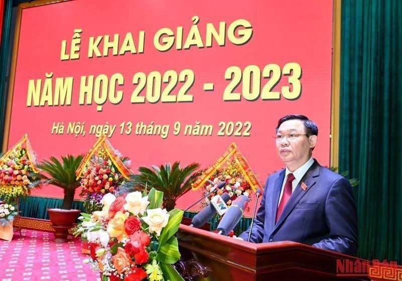 Chủ tịch Quốc hội Vương Đình Huệ phát biểu tại lễ khai giảng. Ảnh: nhandan.vn Chủ tịch Quốc hội Vương Đình Huệ phát biểu tại lễ khai giảng. Ảnh: nhandan.vn