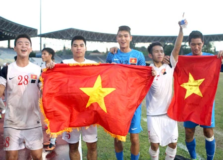 Hôm nay, U19 Việt Nam lên đường tập huấn tại châu Âu ảnh 1 U19 Việt Nam sẽ trưởng thành nhiều sau chuyến tập huấn ở châu Âu