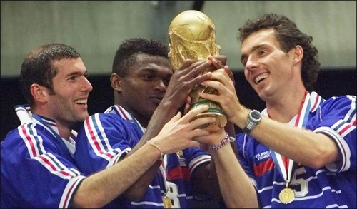 Marcel Desailly muốn dẫn dắt tuyển Việt Nam ảnh 1 marrcel-1332-1398411666.jpg