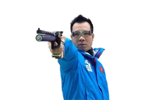 Hoàng Xuân Vinh trở thành xạ thủ số một thế giới ảnh 1 hoang-xuan-vinh-3659-1399429834.jpg
