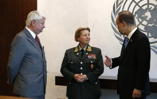 Tổng thư ký Ban Ki-moon ra quyết định bổ nhiệm Thiếu tướng Kristin Lund. Ảnh: Reuters