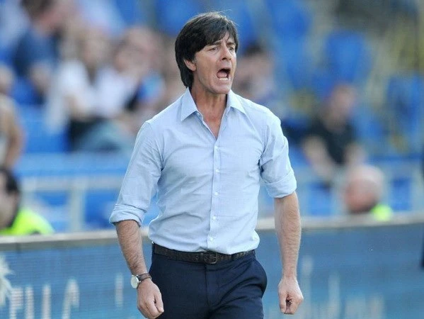 HLV Joachim Loew bị treo bằng lái vì chạy quá tốc độ ảnh 1 HLV Joachim Loew bị treo bằng lái vì chạy quá tốc độ ảnh 1