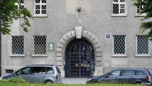 Cựu chủ tịch Bayern bắt đầu ngồi tù ảnh 2 Nhà tùLandsberg am Lech nơi Hoeness thụ án.