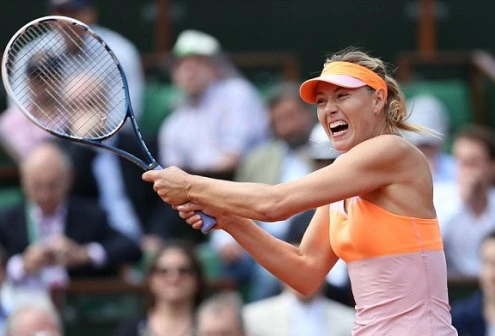 Sharapova cóchiến thắng vất vả ở bán kết. Ảnh:FFT. article-2649760-1E7F6FD5000005-3577-5434