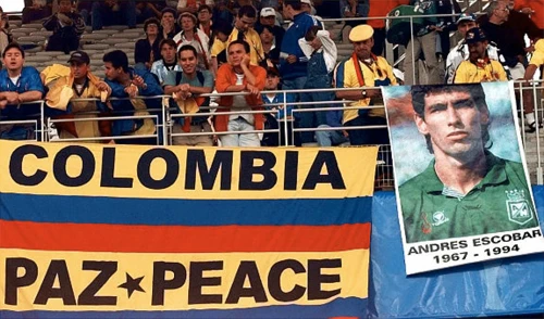 Di ảnh Escobar được người Colombia mang theo cho đến tận bây giờ. anh-2-1413-1404432727.jpg