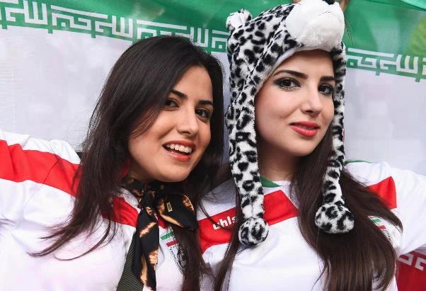 Chiêm ngưỡng những fan nữ tuyệt sắc nhất World Cup ảnh 7