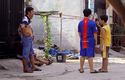 Mâu thuẫn lúc ngồi nhậu, một thanh niên bị truy sát tử vong ảnh 2