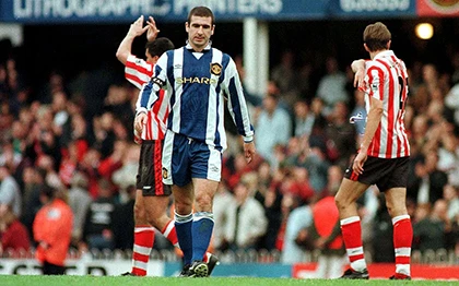 10 thất bại 'nhục nhã' nhất của M.U trong lịch sử Premier League ảnh 3