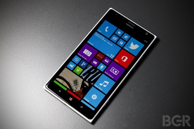  5 smartphone cỡ lớn có pin lâu, giá tốt ảnh 1