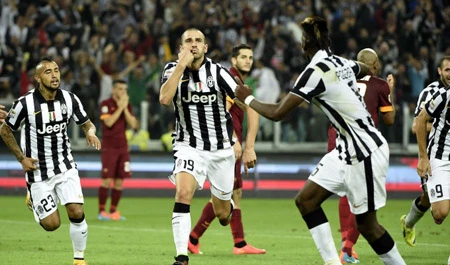 Juventus vượt qua AS Roma trong trận cầu vô cùng kịch tính