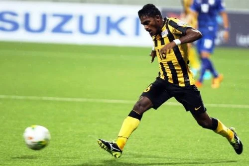 Kunalan là một trong chín cầu thủ còn sót lại từ đội hình vô địch AFF Cup 2010 của Malaysia. Ảnh:TS. doc6i3bea6wxph67ka45v7-2070-1417572004.j