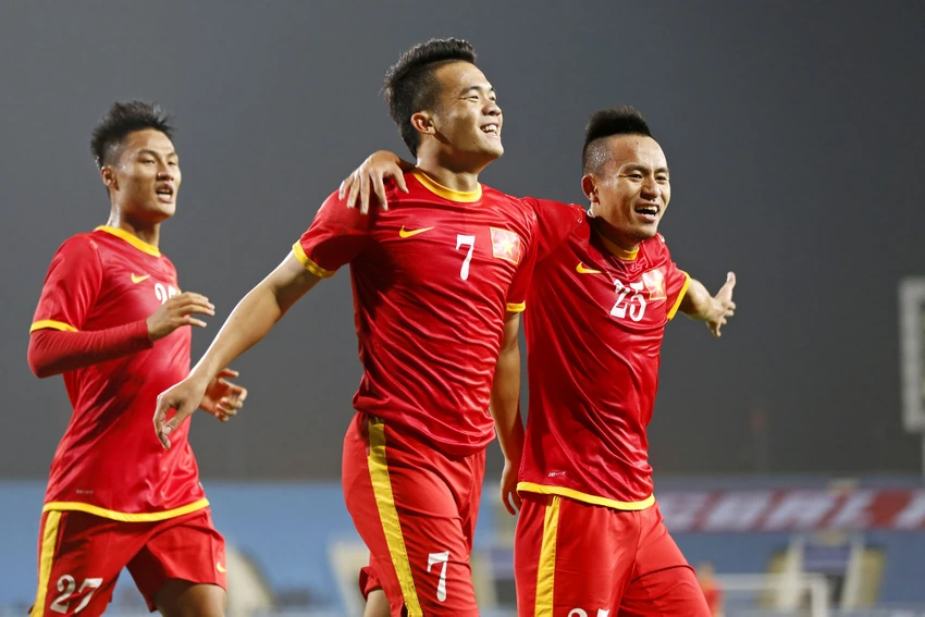 Ngược dòng thành công, Việt Nam hạ knock-out Malaysia ngay trên đất khách ảnh 6 Ngược dòng thành công, Việt Nam hạ knock-out Malaysia ngay trên đất khách ảnh 6