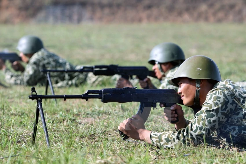 [Photo] Mãn nhãn với màn trình diễn của Bộ đội đặc công Việt Nam ảnh 3