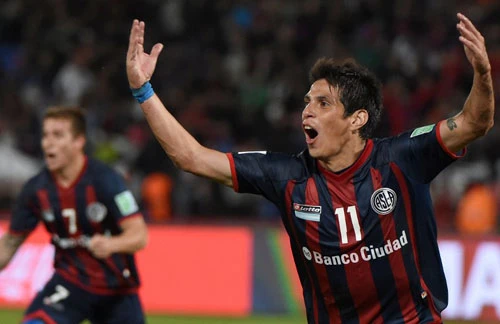 San Lorenzo của Barrientos đứng trước cơ hội lần đầu tiên đăng quang ở FIFA Club World Cup khi giành vé vào chung kết. Ảnh:AFP. Barrientos-9119-1418865297.jpg