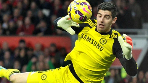 Courtois hiện là thủ môn để lọt lưới ít nhất qua 17 vòng đầu Ngoại hạng Anh. Ảnh:Sky. Courtois-3394-1419550049.jpg