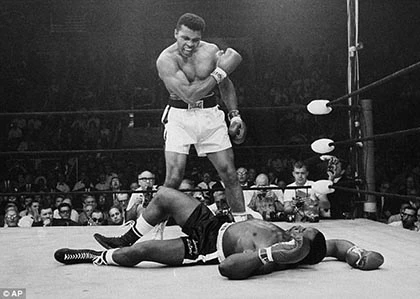 Huyền thoại quyền Anh Muhammad Ali nhập viện khẩn cấp ảnh 1 Huyền thoại quyền Anh Muhammad Ali nhập viện khẩn cấp ảnh 1