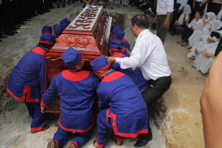 Vĩnh biệt ông Nguyễn Bá Thanh! ảnh 3 Vĩnh biệt ông Nguyễn Bá Thanh! ảnh 3