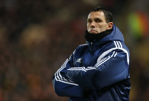 Gus Poyet từng được ca ngợi như người hùng nay lại chịu cảnh sa thải bởi Sunderland. Ảnh:Reuters. 2015-03-03T195423Z-68414063-8281-1426670