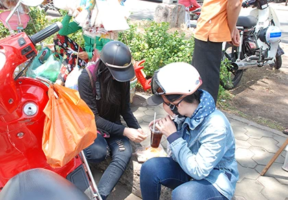 Thức uống giải nhiệt hút khách Sài Gòn mùa nắng nóng ảnh 3 Thức uống giải nhiệt hút khách Sài Gòn mùa nắng nóng ảnh 3