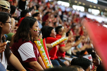 Những hình đẹp trên khán đài SEA Games 28 ảnh 11 Những hình đẹp trên khán đài SEA Games 28 ảnh 11