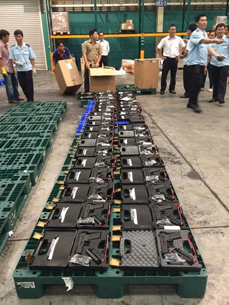 Thứ trưởng Bộ Công an chỉ đạo mở rộng điều tra vụ vũ khí 'khủng' vào Việt Nam ảnh 1 Thứ trưởng Bộ Công an chỉ đạo mở rộng điều tra vụ vũ khí 'khủng' vào Việt Nam ảnh 1