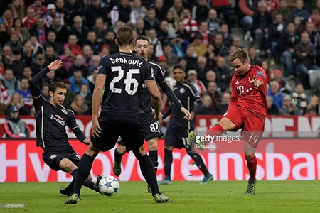 Lewandowski lập hat-trick, 'Hùm xám' Bayern thắng hủy diệt ảnh 2 Lewandowski lập hat-trick, 'Hùm xám' Bayern thắng hủy diệt ảnh 2