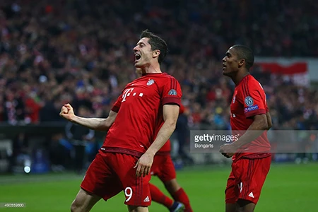 Lewandowski lập hat-trick, 'Hùm xám' Bayern thắng hủy diệt ảnh 3 Lewandowski lập hat-trick, 'Hùm xám' Bayern thắng hủy diệt ảnh 3