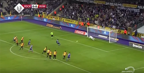 Thủ môn cản phá thành công ba quả Penalty trong một trận đấu ảnh 3 Thủ môn cản phá thành công ba quả Penalty trong một trận đấu ảnh 3