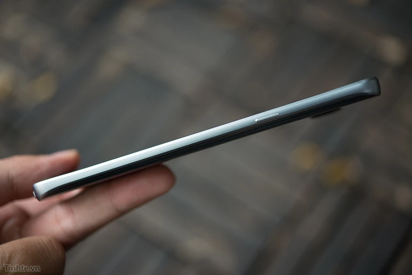 Samsung_Galaxy_Note_5_Silver_bac-6.