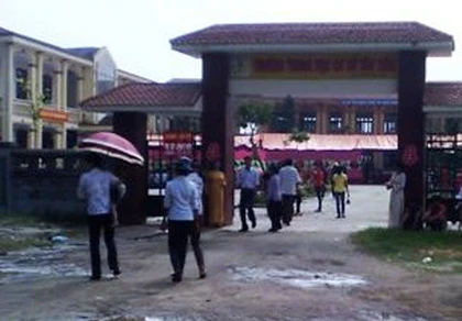 Xe máy tông trực diện vào xe đạp điện, ba người tử vong ảnh 1
