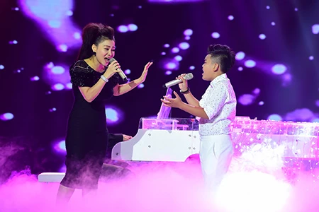 'Công chúa tóc mây' Hồng Minh đăng quang The Voice Kids 2015 ảnh 6