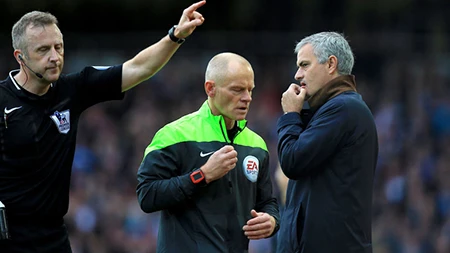 Chelsea nguy cơ bị phạt nặng vì trận cầu bạo lực ảnh 1