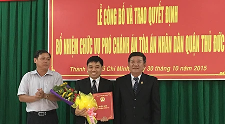 TP.HCM: Bổ nhiệm mới ba phó chánh án trẻ ảnh 1 TP.HCM: Bổ nhiệm mới ba phó chánh án trẻ ảnh 1