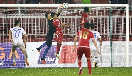 Nhìn lại cuộc rượt đuổi ngoạn mục giữa U21 HAGL và U21 Myanmar ảnh 11 Nhìn lại cuộc rượt đuổi ngoạn mục giữa U21 HAGL và U21 Myanmar ảnh 11