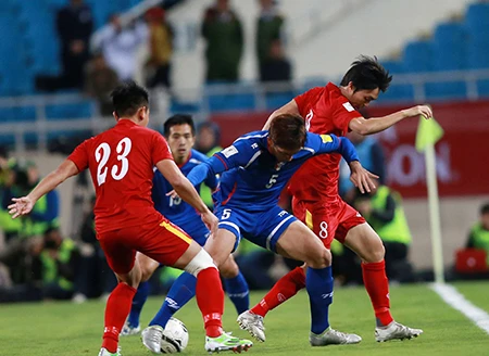 Việt Nam 4-1 Đài Loan (Trung Quốc): Màn ra mắt hoàn hảo của HLV Hữu Thắng ảnh 3 Việt Nam 4-1 Đài Loan (Trung Quốc): Màn ra mắt hoàn hảo của HLV Hữu Thắng ảnh 3