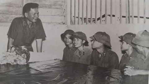 Đại tướng Lê Đức Anh, chiến dịch Hồ Chí Minh, 30/4/1975 Đại tướng Lê Đức Anh, chiến dịch Hồ Chí Minh, 30/4/1975
