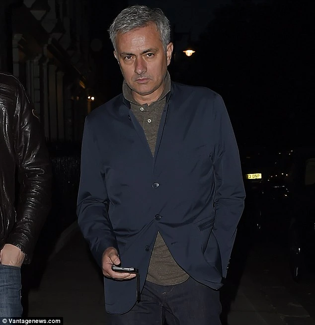 Thương vụ Mourinho về Man Utd gặp trục trặc ảnh 1 Thương vụ Mourinho về Man Utd gặp trục trặc ảnh 1