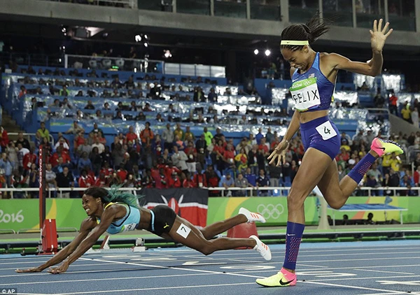 50 khoảnh khắc đẹp ngỡ ngàng tại Olympic Rio 2016 (phần cuối) ảnh 17 50 khoảnh khắc đẹp ngỡ ngàng tại Olympic Rio 2016 (phần cuối) ảnh 17