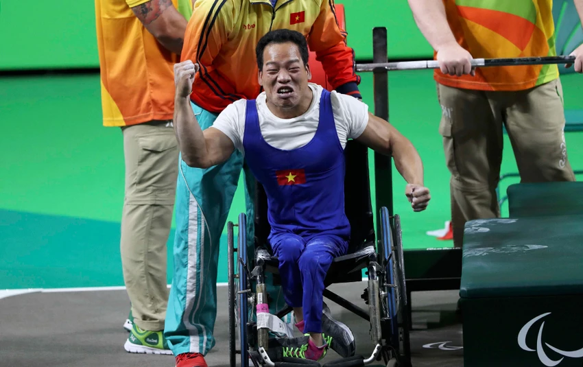 Lê Văn Công phá kỷ lục thế giới, giành HCV Paralympic lịch sử ảnh 5 Lê Văn Công phá kỷ lục thế giới, giành HCV Paralympic lịch sử ảnh 5