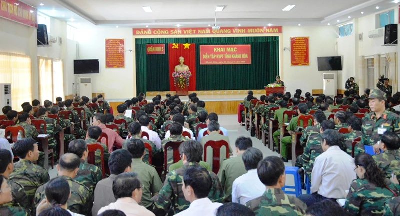Khai mạc diễn tập khu vực phòng thủ tỉnh Khánh Hòa ảnh 2 Khai mạc diễn tập khu vực phòng thủ tỉnh Khánh Hòa ảnh 2