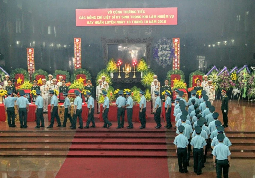 Lễ truy điệu 3 phi công hi sinh khi làm nhiệm vụ ảnh 34
