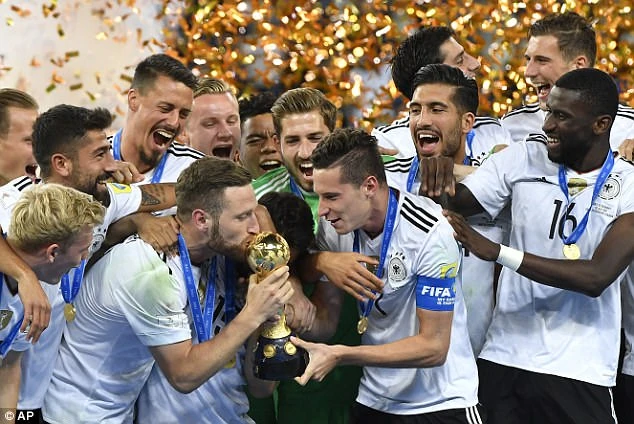 Đức vô địch Confederations Cup bằng đội hình 2 ảnh 16