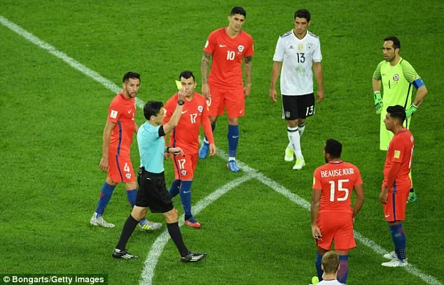 Đức vô địch Confederations Cup bằng đội hình 2 ảnh 7
