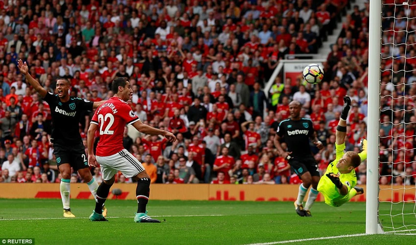 Show diễn hoàn hảo của MU và 'chân giá trị' của Lukaku ảnh 3