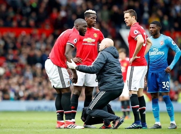 MU nhận tin dữ trước trận chung kết FA cúp với Chelsea ảnh 1