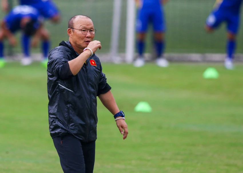 U-23 Việt Nam 'luyện công' chờ 'đấu' Oman ảnh 10