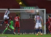 Cựu sao MU khiến Liverpool mất điểm trước West Brom